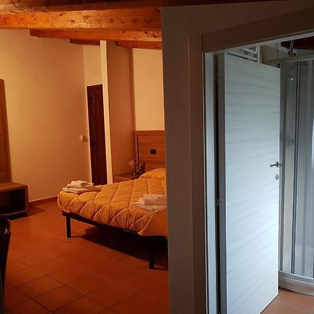 Agriturismo L'Ulivo Padula Dış mekan fotoğraf