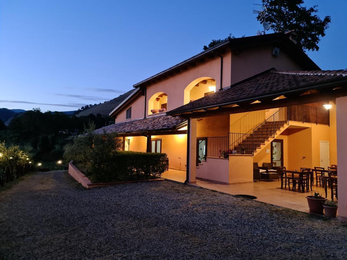 Agriturismo L'Ulivo Padula Dış mekan fotoğraf