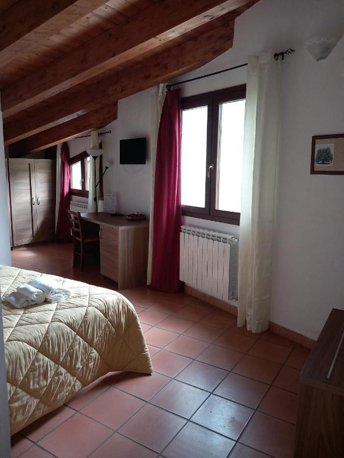 Agriturismo L'Ulivo Padula Dış mekan fotoğraf